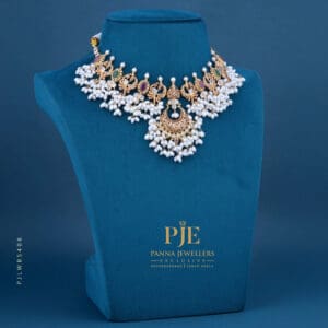 PEARLS SHORT NECKLACE | 28.51 grams