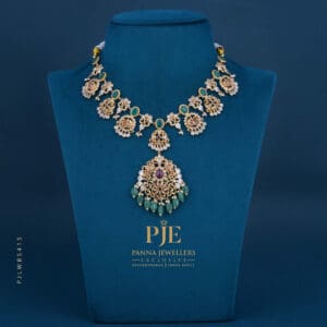 PEARLS SHORT NECKLACE | 22.23 grams