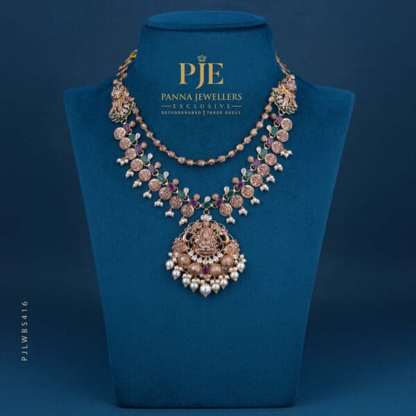 PEARLS SHORT NECKLACE | 24.91 grams