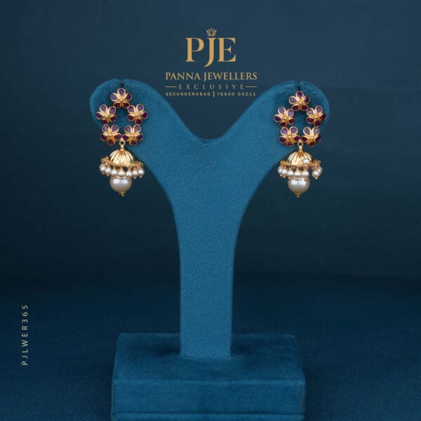 GOLD EARRINGS | 6.28 grams