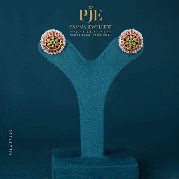 GOLD EARRINGS | 6.73 grams
