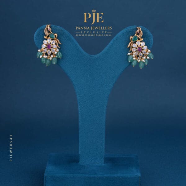 GOLD EARRINGS | 5.05 grams