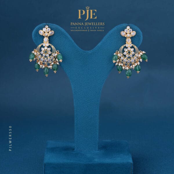 GOLD EARRINGS | 7.42 grams