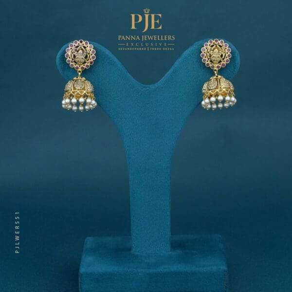 GOLD EARRINGS | 8.72 grams