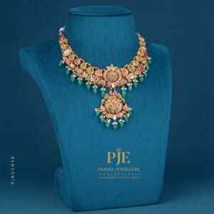KUNDAN SHORT NECKLACE | 35.90 Gram KUNDAN SHORT NECKLACE | 35.90 Gram