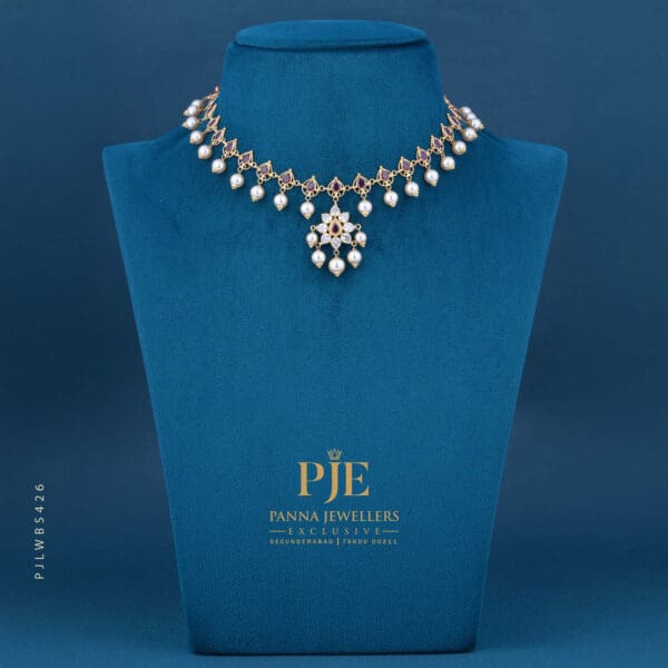 PEARLS SHORT NECKLACE | 9.04 grams